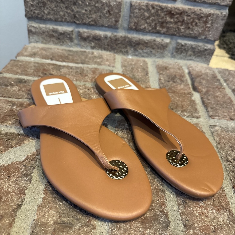 Dolce Vita Size 7 Brown Leather Thong Sandals Gold Detail Flip Flops Kittle #476